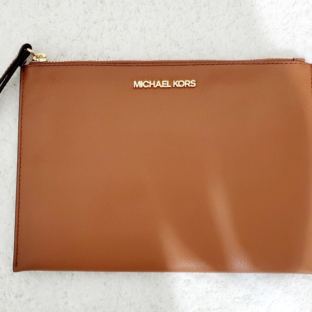 XL Zip Wristlet Clutch Luggage - Michael Kors